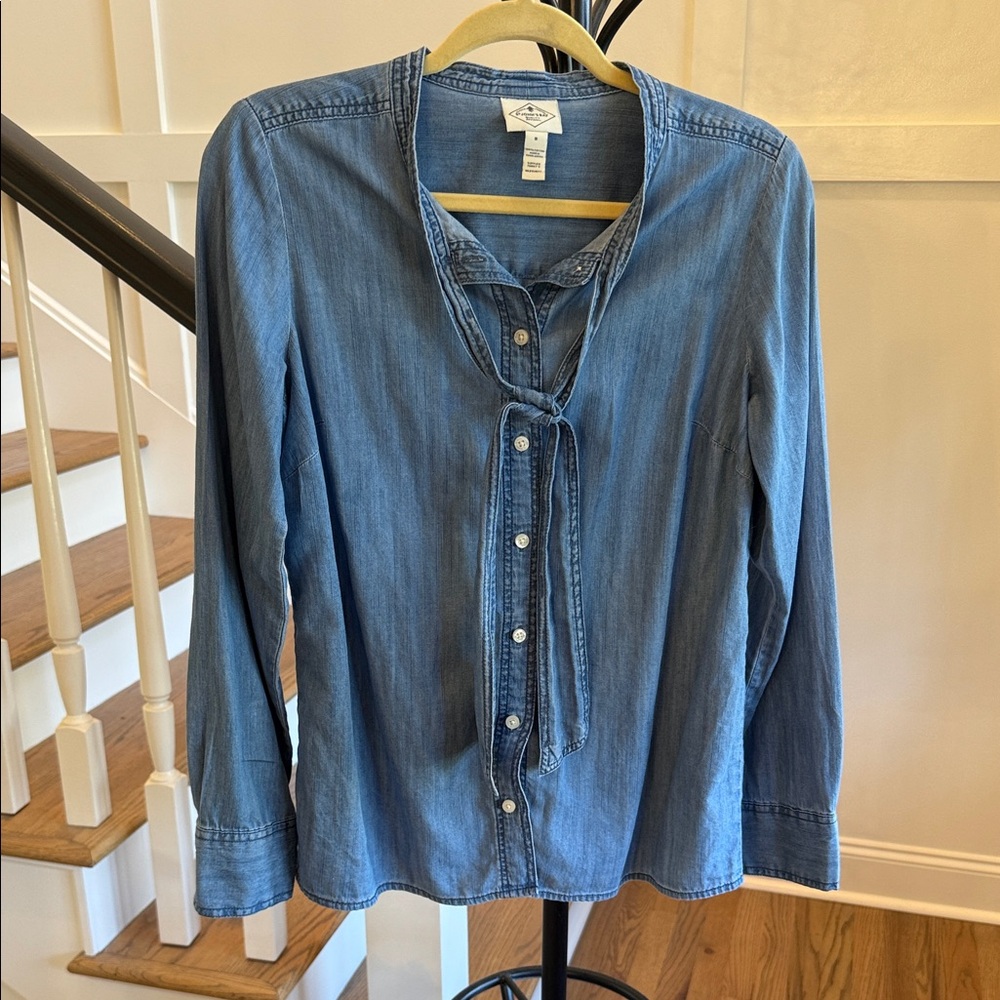 St. John's Bay Blue Denim Blouse